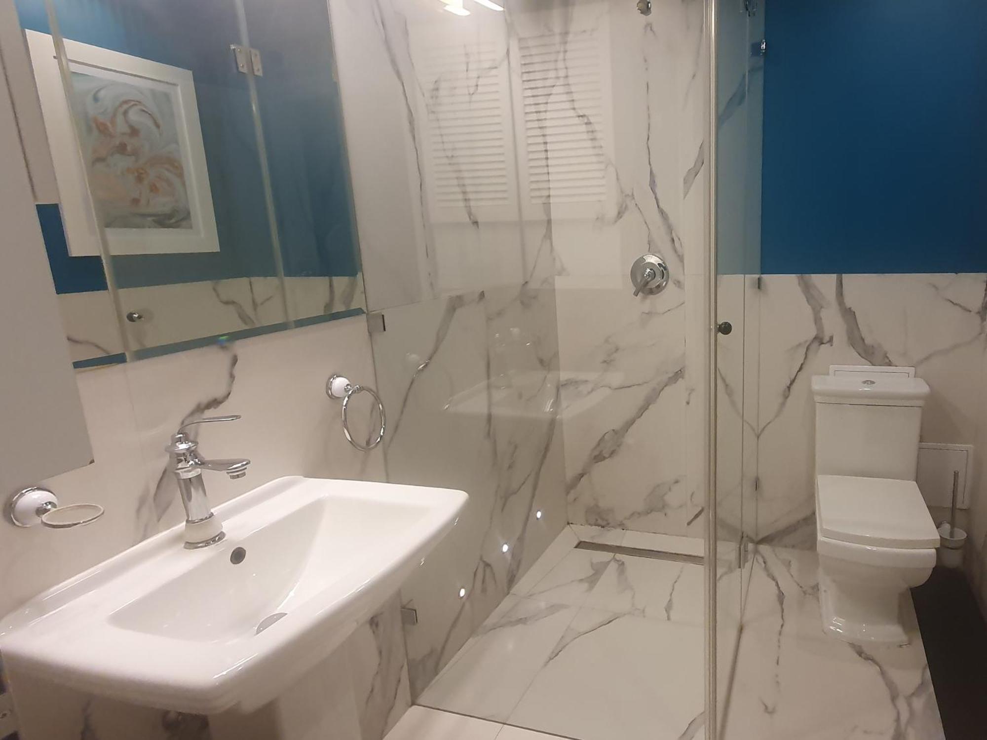 City Center Apartment Near Public Swimming Pool Varşovia Exterior foto